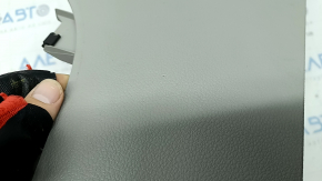 Накладка центральной консоли боковая правая VW Passat b7 12-15 USA серая, царапины