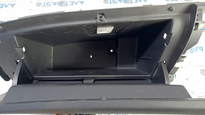 Перчаточный ящик, бардачок Chevrolet Cruze 16- черн, царапины