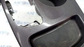 Накладка на центральну консоль підсклянник Chevrolet Malibu 16- графіт, подряпини, надлом креп