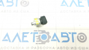 Датчик давления кондиционера Volvo V90 17-22 usa