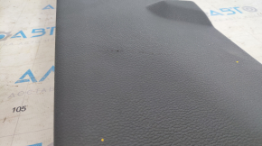 Накладка центральной стойки нижняя левая Ford Escape MK3 13-19 черная с царапинами