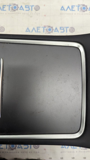 Консоль центральна підлокітник та підсклянники Tesla Model 3 21- шкіра чорна, без проводки, подряпини, під чистку