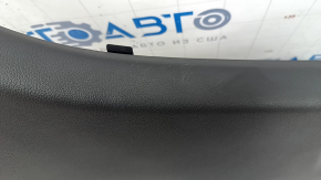 Накладка центральной стойки нижняя правая Hyundai Elantra AD 17-20 черн, царапины