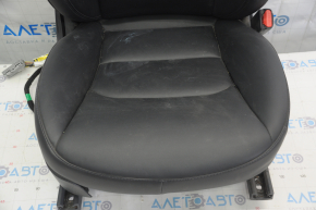 Пассажирское сидение Tesla Model 3 18- кожа чёрная, без airbag, электро, топляк, не работают моторчики, под чистку, царапина, ржавчина