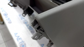 Торпедо передняя панель с AIRBAG Hyundai Elantra AD 17-18 дорест, черн с серыми вставками, царапины, под химчистку, ржавый пиропатрон, полез хром
