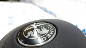 Подушка безпеки airbag в кермо водійська Alfa Romeo Stelvio 18 чорна, подряпини на емблемі