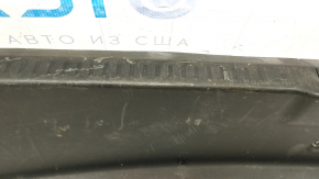 Накладка проема багажника Toyota Camry v55 15-17 usa черн затёрта