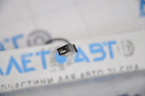 Antenna amplifier задня ліва Polestar 2 21-