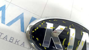 Эмблема значок KIA переднего бампера Kia Niro 17-22 воздух по кромке, царапины