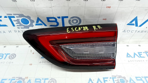 Ліхтар внутрішній кришка багажника правий Ford Escape MK4 23-