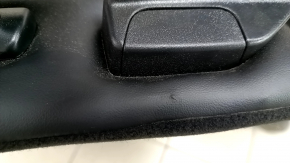 Задний ряд сидений 2 ряд Ford Escape MK4 23- без airbag, комбинированное кожа+тряпка, черное с красной строчкой, надрыв, царапина