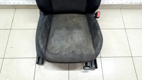 Пасажирське сидіння VW Jetta 19- без airbag, механіч, ганчірка чорна, під чищення, подряпини