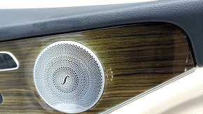 Обшивка дверей картка передня ліва Mercedes GLC 16-22 бежева шкіра, вставка під дерево, Burmester, дефект накладки, під чистку