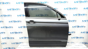 Дверь в сборе передняя правая VW Tiguan 18- keyless, графит LD7X, тычки, царапина на накладке