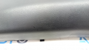 Накладка центральной стойки нижняя левая Mercedes GLS-class X166 13-19 черная, царапины