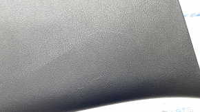 Накладка центральной стойки нижняя правая Chrysler Pacifica 17- черная, царапины