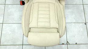 Водійське сидіння BMW X3 G01 18-21 з airbag, електро, підігрів, бежевий шкірзам, потерто, подряпини