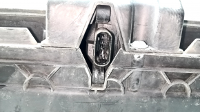 Жалюзи дефлектор радиатора низ в сборе BMW X3 G01 18-21 с моторчиком, сломана направляйка