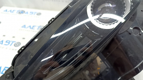 Фара передняя левая в сборе Mazda CX-30 20- LED адаптив, песок