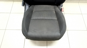 Пассажирское сидение Mazda CX-30 20-22 без airbag, механическое, тряпка черная