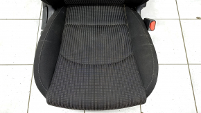 Пасажирське сидіння Kia Forte 19-21 без airbag, механічне, ганчірка чорна, подряпини на спинці, під хімчистку