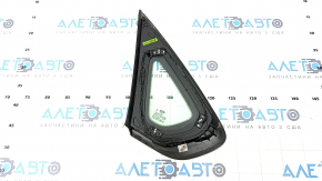 Форточка глухое стекло задняя правая Kia Forte 19-24 4d черная