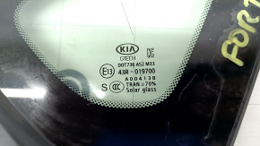 Форточка глухое стекло задняя правая Kia Forte 19-24 4d черная