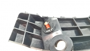 Крепление переднего бампера правое Toyota Rav4 19- сломано крепление
