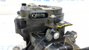 Корпус термостата Mazda CX-30 20-22 2.5 сломано крепление