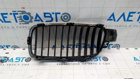 Решітка радіатора grill права BMW 3 F30 4d 12-18 пісок на хромі