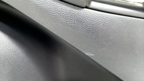 Обшивка дверей картка задня права Ford Edge 19-23 чорна Titanium, вставка та підлокітник чорна шкіра, біла строчка, подряпини, тичка, під хімчистку