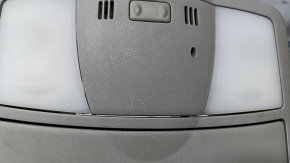 Плафон освещения передний Nissan Leaf 11-12 дорост, серый, царапины, потертости
