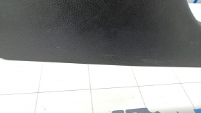 Накладка центральной стойки нижняя правая Ford Edge 15- черная царапины