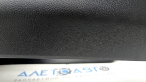 Консоль центральная с подлокотником Ford Edge 19- черная, царапины, под чистку, надорван подлокотник