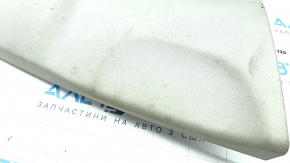 Накладка центральної стійки верхній ремінь права Volvo XC90 16-22 сіра, під хімчистку, надриви