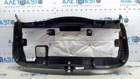 Обшивка двери багажника нижняя Chevrolet Bolt EUV 22-23 черная, царапины, отсутствует заглушка, примята