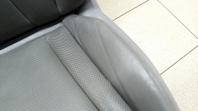 Водійське сидіння Audi Q7 16- шкіра сіра, c airbag, обігрів, підігрів, електро, прим'ята шкіра