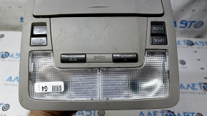 Плафон освещения передний Toyota Avalon 13-18 серый под люк, царапины, вмятины