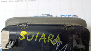 Плафон освещения передний Toyota Solara 2.4 04-08 серый, без люка, царапины, сломано крепление, трещины