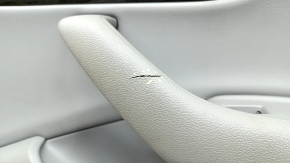 Обшивка дверей картка задня права Audi Q7 16-19 шкіра сіра BOSE, надрив, зламане кріплення