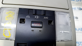 Плафон освещения передний Lexus CT200h 11-17 серый под люк, царапины