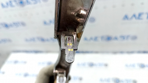 Хром накладка решетки радиатора grill Lexus CT200h 11-13 дорест, сломано крепление ,дефект хрома