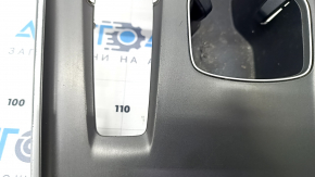 Накладка центральной консоли подстаканники Honda Accord 18-22 серая, затерта, царапины