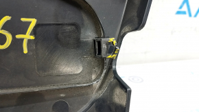 Накладка двигателя Audi Q7 16- 2.0T сломаны крепления