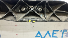 Телевизор панель радиатора Audi Q5 80A 18- сломаны крепления
