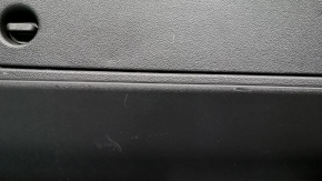 Обшивка двери багажника нижняя Audi Q5 8R 09-17 черная, царапины