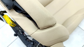 Водійське сидіння BMW 3 F30 12-18 з airbag, електро з пам'яттю, бежева шкіра, тріщини, подряпини, під хімчистку