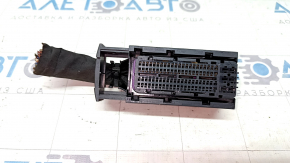 Фішка на блок ECU комп'ютер двигуна VW Jetta 11-18 USA 2.0 1.4Т велика