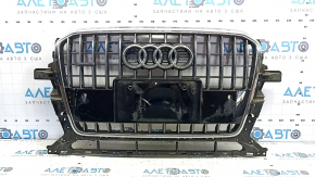 Решітка радіатора grill Audi Q5 8R 13-17 рест, пісок, подряпини