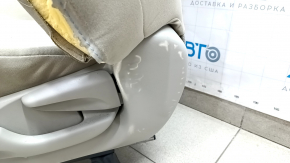 Водительское сидение Toyota Prius V 12-17 без airbag, механич+электро, велюр бежевое, стрельнувшее, побелел пластик, под химчистку